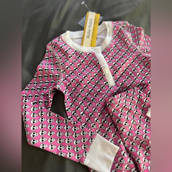 NWT RARE PRINT Roller Rabbit Skull Doodle Pajama Set Bloomingdale’s Collab - Picture 3 of 6